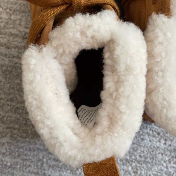 Tory Burch high top sneakers size 8.5 - Picture 6 of 6